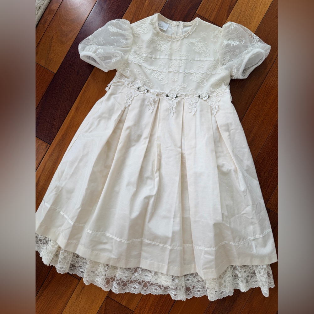 Vintage Ivory First Communion or Flower Girl Dress